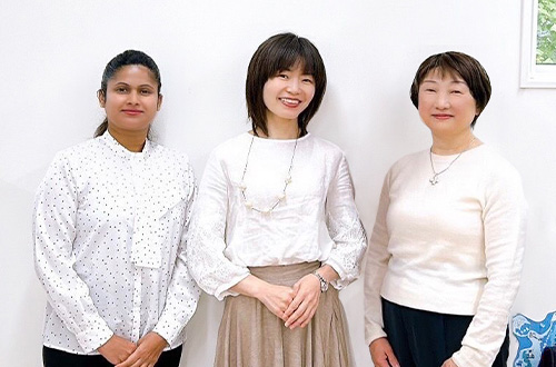 外国人&バイリンガル講師のチーム教育